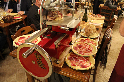 Prodotti tipici - Pane e Vino ristorante in Cortona Toscana